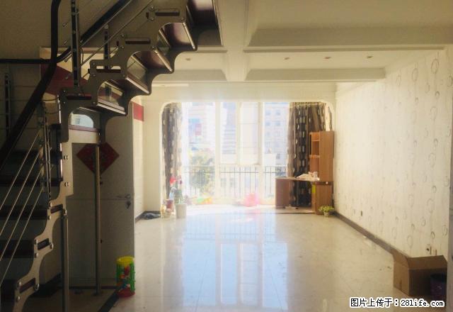 南亚旁 绿景花园 中空大跃层 带车位 随时看房 有钥匙 - 房屋出租 - 房屋租售 - 昆明分类信息 - 昆明28生活网 km.28life.net